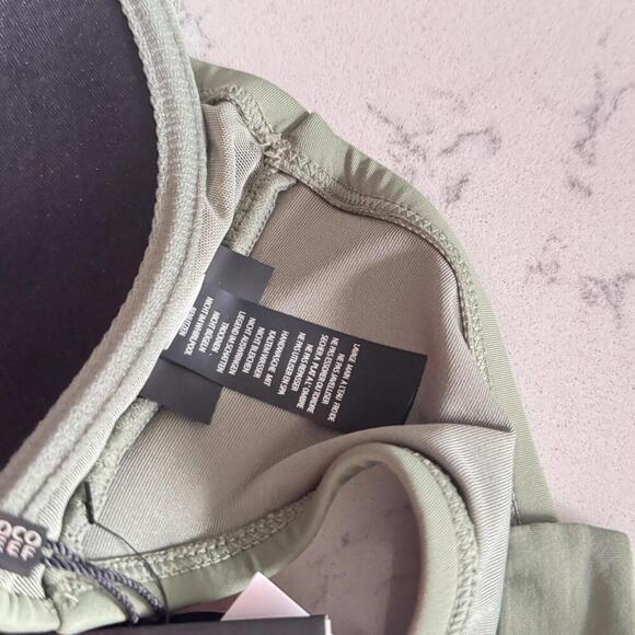 COCO REEF Women's Charisma Bra-Sized Bikini Top Palm Green 32/34DD swimwear top - Picture 11 of 16